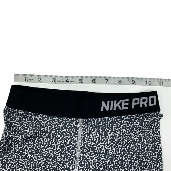 NIKE Pro DRI-FIT Mezzo Black Printed Leggings - Picture 5 of 6